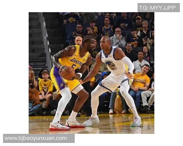 2019季前赛湖人与骑士的精彩对决回顾与分析